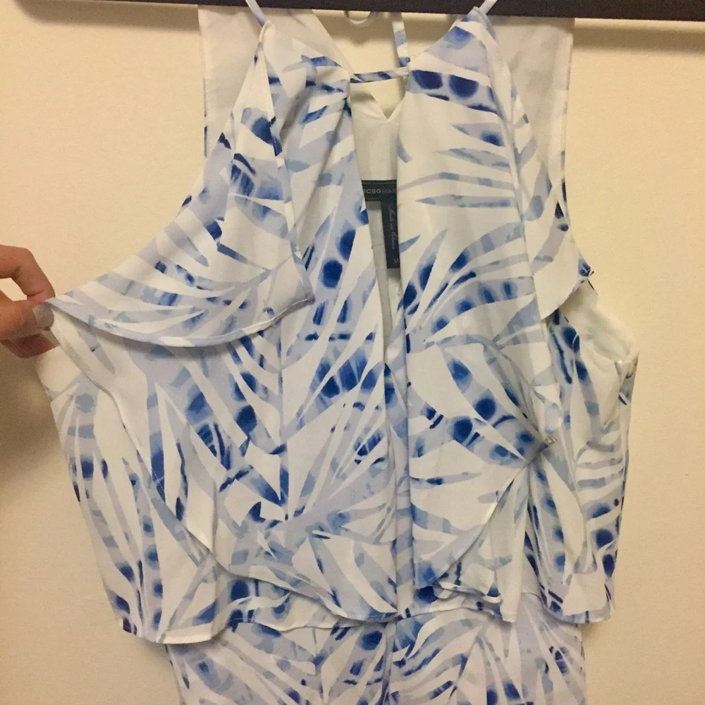 BCBG Caylan Print Dress - Picture 5 of 8